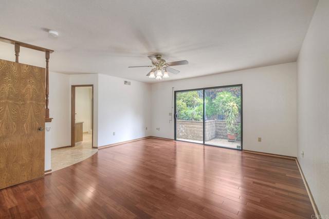 1650 Elevado Road, Vista CA: https://media.crmls.org/mediaz/98fba713-7efc-4ac6-a9fc-72e0844fd1ff.jpg