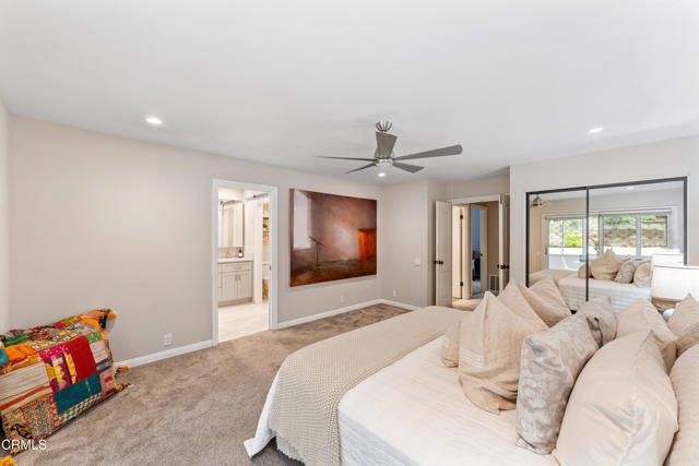 7017 Sonora Court, Ventura CA: https://media.crmls.org/mediaz/98fcd76e-7fe2-44e9-91c3-264d0db8326c.jpg