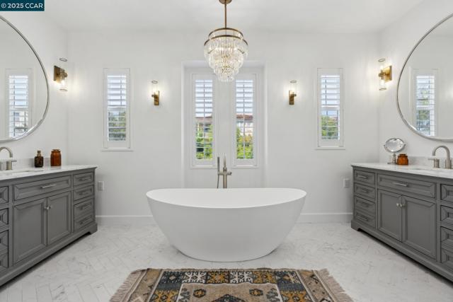 492 Calico Ct, San Ramon CA: https://media.crmls.org/mediaz/98fdb92c-5531-47aa-8512-369d08bae5b4.jpg