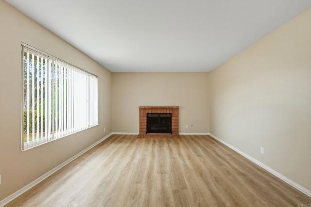 Detail Gallery Image 5 of 35 For 10261 Kaiser Pl, San Diego,  CA 92126 - 3 Beds | 2 Baths