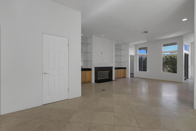 Image 7 of 37 For 51220 Avenida Carranza