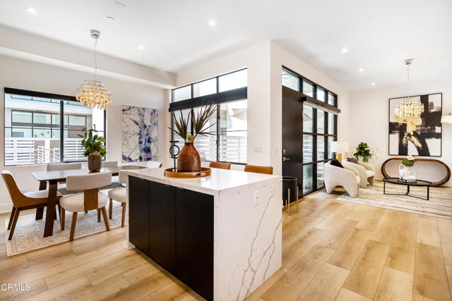 Detail Gallery Image 5 of 46 For 178 S Euclid Ave #402,  Pasadena,  CA 91101 - 2 Beds | 2 Baths