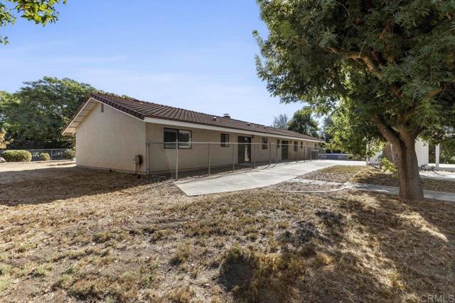 Detail Gallery Image 30 of 30 For 1333 via Encinos Dr, Fallbrook,  CA 92028 - 3 Beds | 2 Baths