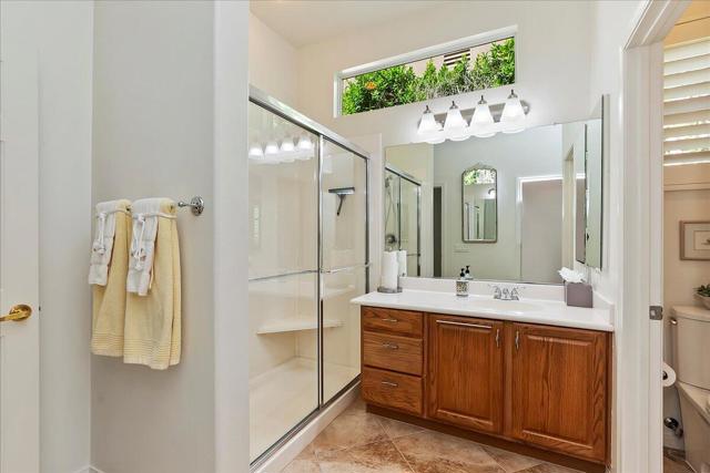 80536 Hoylake Drive, Indio CA: https://media.crmls.org/mediaz/98ffca43-51a3-42a3-bda5-d6aa257f296a.jpg