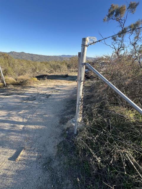 Detail Gallery Image 2 of 9 For 1 Overton, Hemet,  CA 92544 - – Beds | – Baths