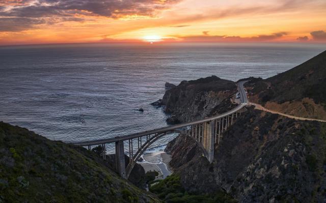 4847 Bixby Creek Road, Carmel CA: https://media.crmls.org/mediaz/990081d1-e36f-4d4a-8b03-e414e86f345d.jpg