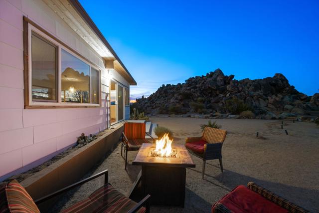 66425 Foothill Drive Drive, Joshua Tree CA: https://media.crmls.org/mediaz/9902332a-c32a-4f4b-b53f-f6475aab4310.jpg