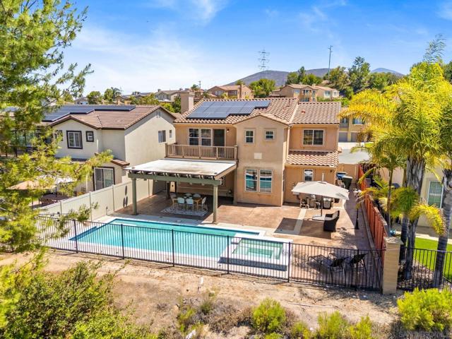 366 Plaza Paraiso, Chula Vista CA: https://media.crmls.org/mediaz/990252f2-7468-432d-865c-44bebb4763a8.jpg