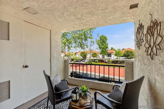 11195 Camino Ruiz, San Diego CA: https://media.crmls.org/mediaz/9903c5da-3d57-4bb7-a9c3-5b98479aa93b.jpg