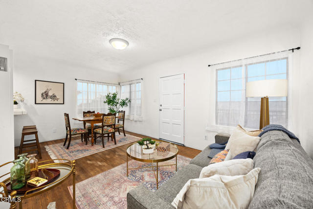 3754 Dwiggins Street, Los Angeles CA: https://media.crmls.org/mediaz/9903f125-5b33-4d5b-89fb-a22d2cfd0658.jpg