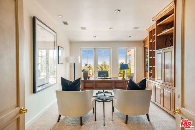 10820 Ambazac Way, Los Angeles CA: https://media.crmls.org/mediaz/9904dbde-0706-4d4a-b5b3-a6793128dc75.jpg