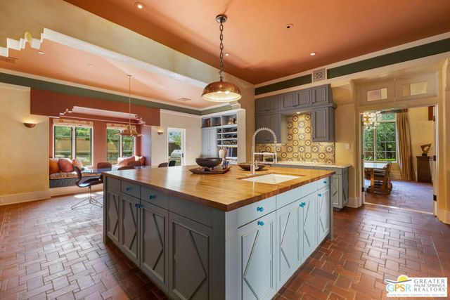 Image 15 of 65 For 1650 Avenida Sevilla