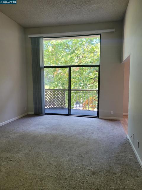 310 N Civic Dr., Walnut Creek CA: https://media.crmls.org/mediaz/9904e416-5ed5-4f97-a856-839eac4d6f76.jpg