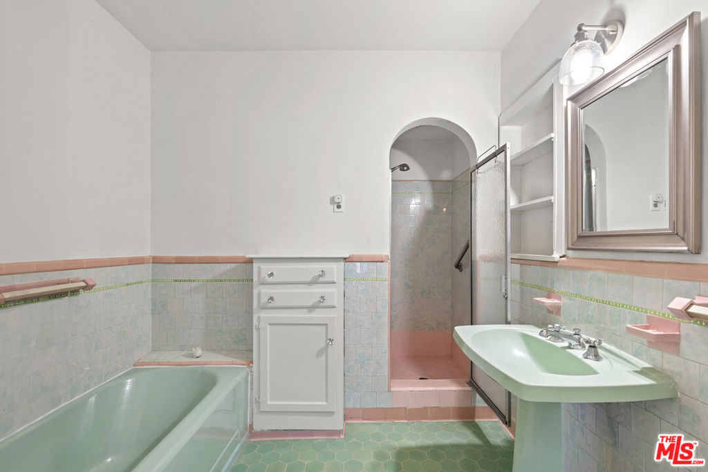 MLS #25595883 image #38