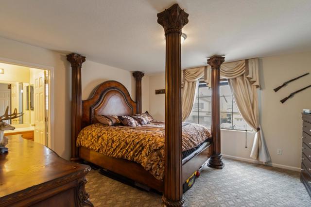 209 Sirrah Way, Greenfield CA: https://media.crmls.org/mediaz/99050f10-eb3d-4ca2-80ed-2a9f128f5319.jpg