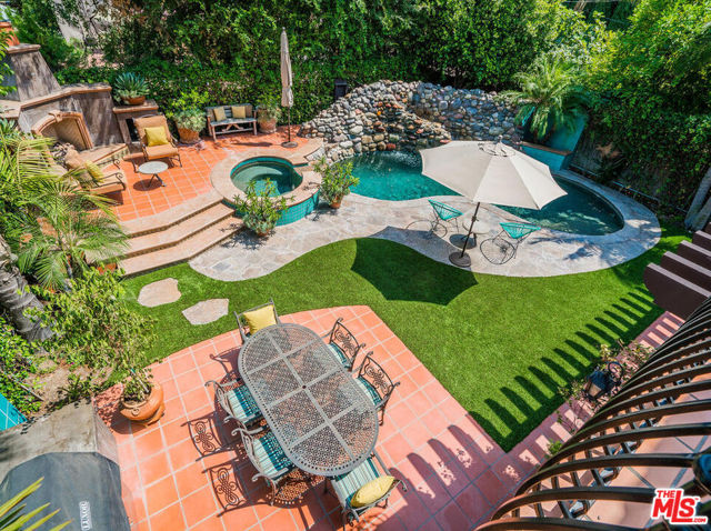 4520 TYRONE Avenue, Sherman Oaks CA: https://media.crmls.org/mediaz/99060983-320b-4f8d-94de-077656eee3f8.jpg