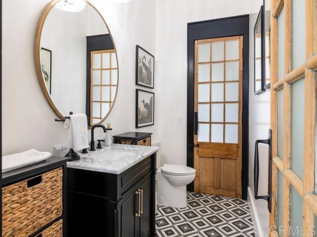 2255 Via Dulcea, Fallbrook CA: https://media.crmls.org/mediaz/990664e1-c080-4cc6-a0d2-29dd10973732.jpg