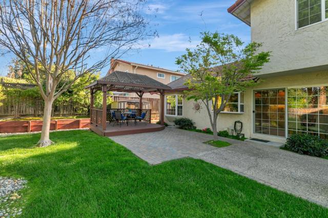 6508 Circle Hill Drive, San Jose CA: https://media.crmls.org/mediaz/99072207-aff3-4747-a51b-c0b161da61af.jpg