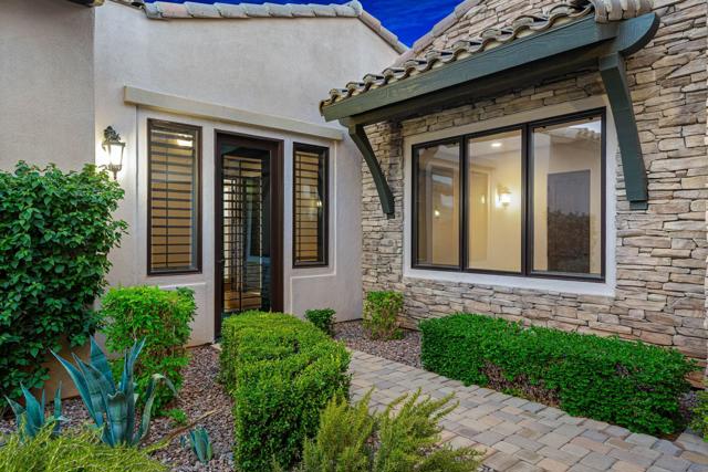 49481 Rock Rose Drive, Indio CA: https://media.crmls.org/mediaz/990ce5c8-1d52-41a3-bb5a-c37ac3d50ca5.jpg
