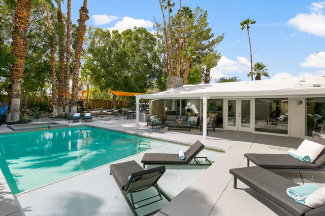 73265 Tamarisk Street, Palm Desert CA: https://media.crmls.org/mediaz/990d2b7b-050f-43e1-8c88-414f4e0a7442.jpg