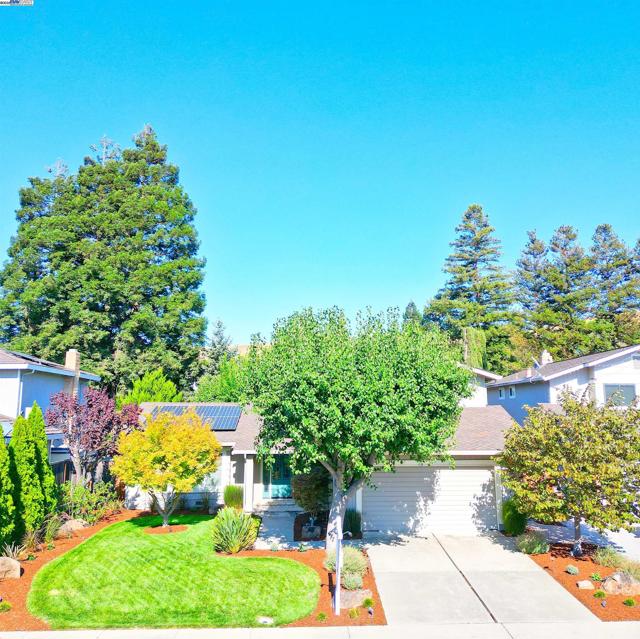 7653 Turquoise St, Dublin CA: https://media.crmls.org/mediaz/990d4461-b888-4466-bf19-33ed51d78dac.jpg
