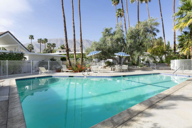 42336 Dunes View Road, Rancho Mirage CA: https://media.crmls.org/mediaz/990d8a24-d957-413b-b471-22d10489ad1d.jpg