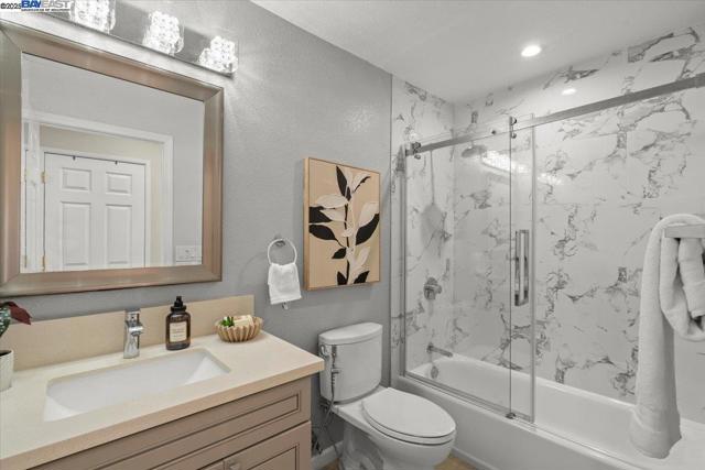 7412 Birkdale Dr, Newark CA: https://media.crmls.org/mediaz/990e88ed-d38f-474e-85ca-ba012b9aa16e.jpg