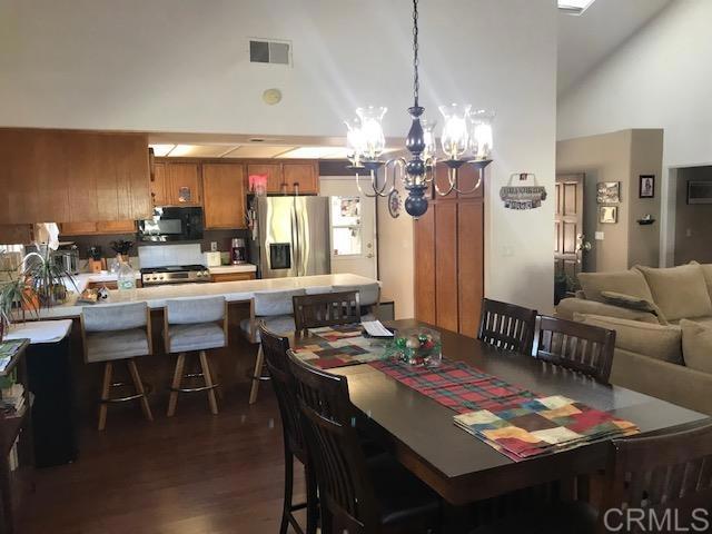 Detail Gallery Image 12 of 39 For 346 Hunter Ct, Alpine,  CA 91901 - 3 Beds | 2 Baths