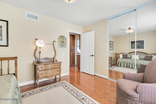31328 Village 31, Camarillo CA: https://media.crmls.org/mediaz/990f4153-d248-4c96-b6fd-8390f6466f19.jpg