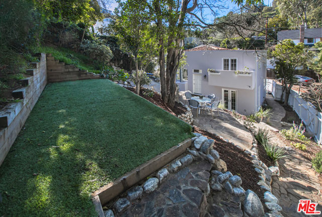 2044 Stanley Hills Drive, Los Angeles CA: https://media.crmls.org/mediaz/9910c66f-33df-4455-ac0d-ce6f8e655b2a.jpg