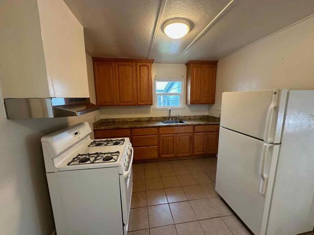 4057 Cory Street, Soquel CA: https://media.crmls.org/mediaz/9910d557-7358-4d25-9c0d-2d25310dc40a.jpg