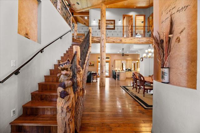 1215 Wolf Creek Court, Big Bear CA: https://media.crmls.org/mediaz/9910db9e-eedf-4bb9-8052-1f58ec9df7b5.jpg