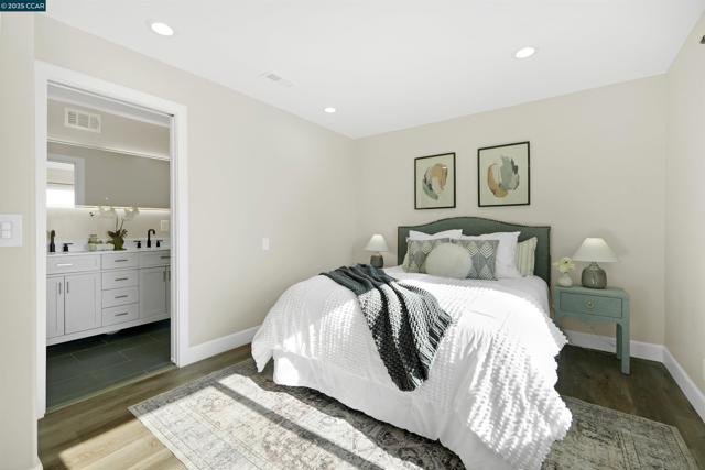 5929 Harbor View Ave, San Pablo CA: https://media.crmls.org/mediaz/9911a35d-6da3-4b96-ae98-afc32ab8c4b3.jpg