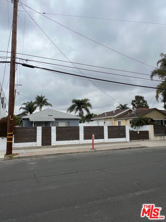1526 Penmar Avenue photo 1