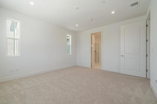 1020 Sinopia Terrace, San Ramon CA: https://media.crmls.org/mediaz/99136ff8-b408-4e87-a204-1865582ae655.jpg