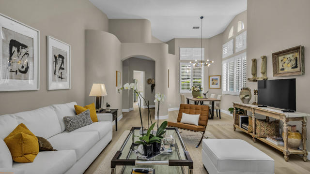 105 Brandigo Circle, Palm Desert, CA 92211