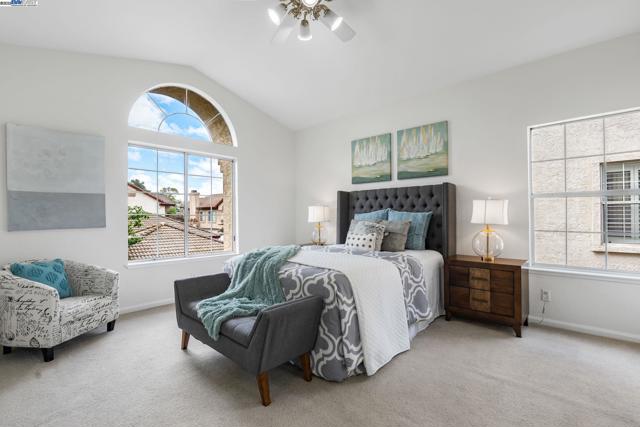 5648 Belleza Dr, Pleasanton CA: https://media.crmls.org/mediaz/991413b4-033c-4ebd-95f2-e05192258e6b.jpg