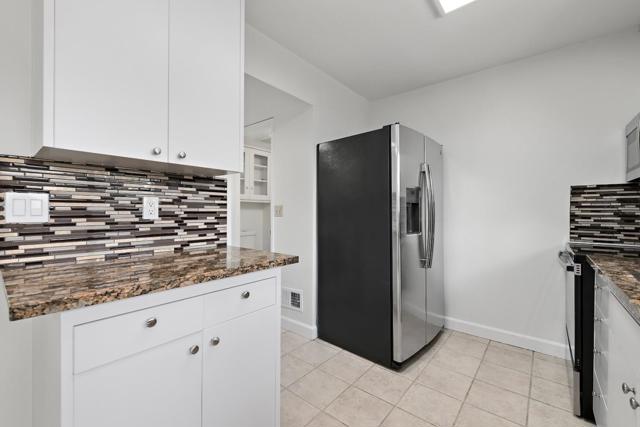38043 Buxton, Fremont CA: https://media.crmls.org/mediaz/99149541-48ac-4f27-8d8d-e0c08f0a66cc.jpg