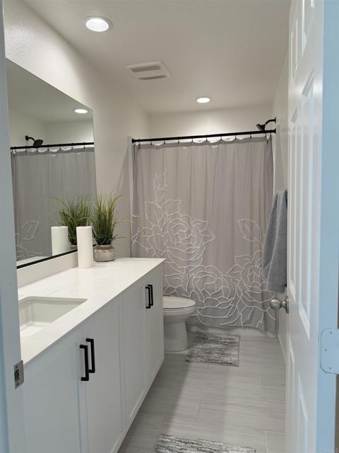 34164 Anise Drive, Murrieta CA: https://media.crmls.org/mediaz/9914c5e3-92b0-457c-84c5-a8dfbfe2991c.jpg