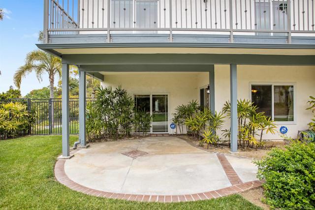 6823 Corintia St, Carlsbad CA: https://media.crmls.org/mediaz/99157cc1-e6b5-48f0-a298-9bbdf0b7661c.jpg