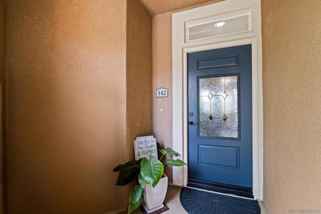 12680 Creekview Drive, San Diego CA: https://media.crmls.org/mediaz/99160990-b6b9-42ec-8f76-3a6f6f107ec0.jpg