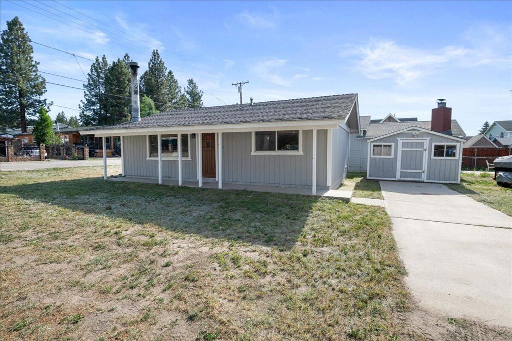 1101 W Country Club Boulevard