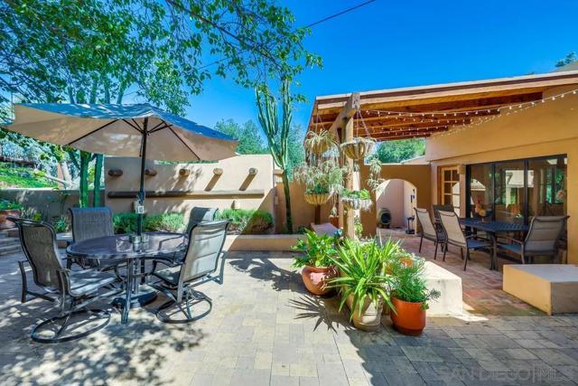1511 Alpine Terrace Rd, Alpine CA: https://media.crmls.org/mediaz/99164d8a-f550-4189-af4d-7058e2e7fa10.jpg