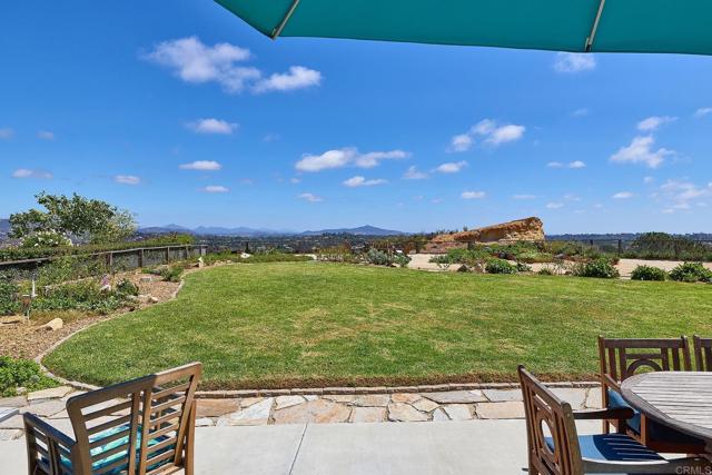 Detail Gallery Image 15 of 61 For 379 Trailview, Encinitas,  CA 92024 - 4 Beds | 2 Baths
