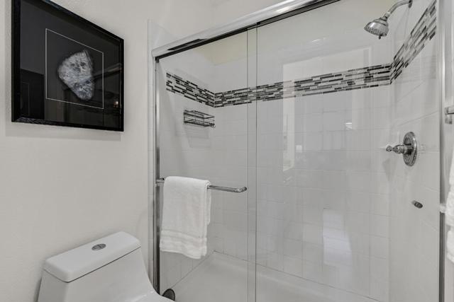343 Santa Elena Terrace, Sunnyvale CA: https://media.crmls.org/mediaz/99173921-72fe-4382-912c-bb246693ad61.jpg