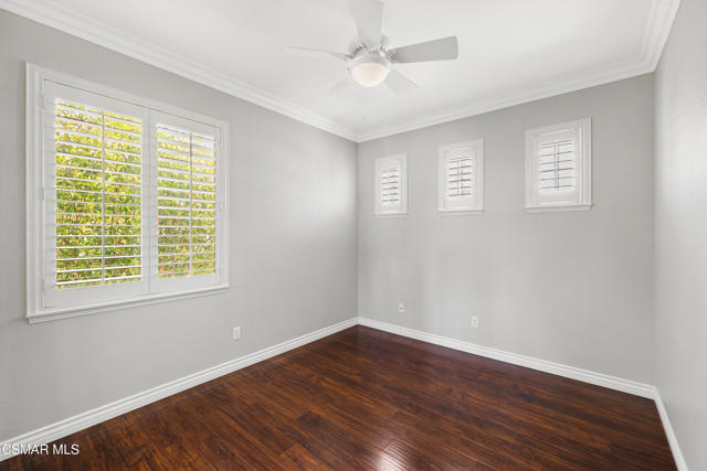 3206 Clarita Court, Thousand Oaks CA: https://media.crmls.org/mediaz/9917c224-33e3-4632-807e-65cdab300a3c.jpg