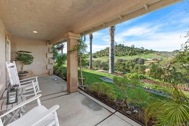 Detail Gallery Image 6 of 49 For 11106 Calgary Way, Valley Center,  CA 92082 - 3 Beds | 2 Baths