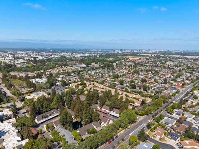1050 Summermist Court, San Jose CA: https://media.crmls.org/mediaz/9918725b-c713-4bd1-98c4-e02771512286.jpg