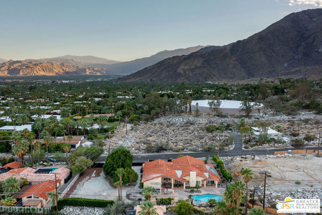600 W Via Escuela, Palm Springs, CA 92262