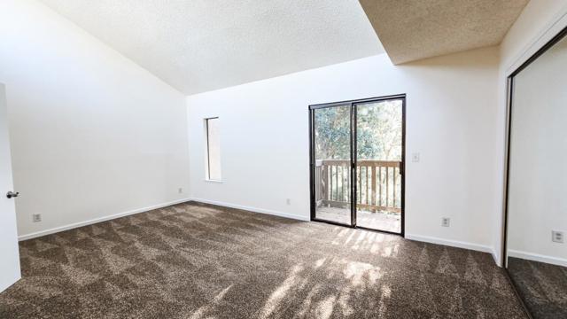 65 Montsalas Drive, Monterey CA: https://media.crmls.org/mediaz/991a5ba3-0e94-4ad8-872b-aaf88a60cda5.jpg